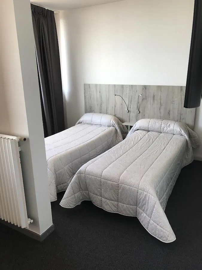 Hotel Residence Les Aiguades Port-de-Bouc 2*,  Frankreich